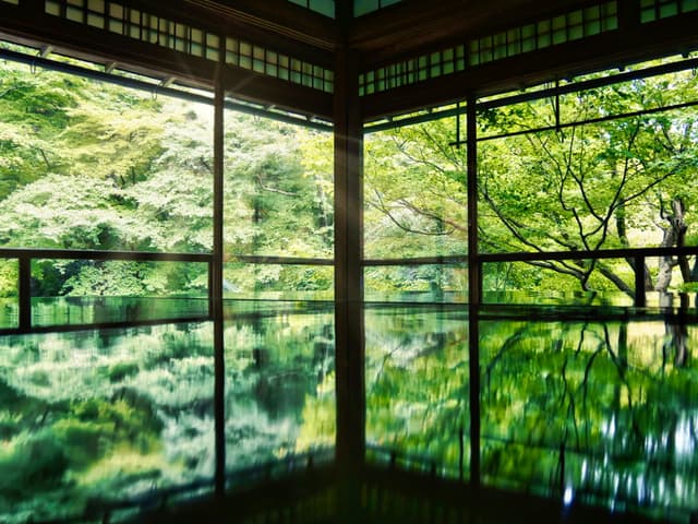 瑠璃光院